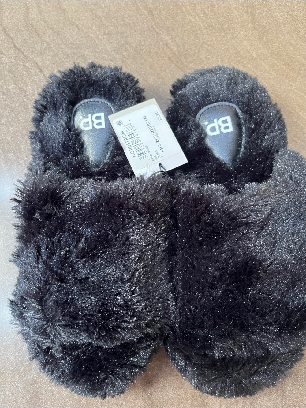 bp Women’s black Faux Fur Cozy Slide Slippers